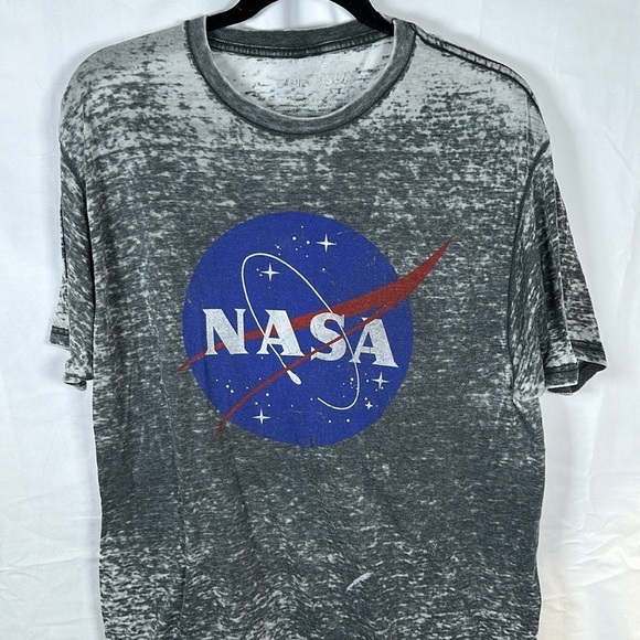 FITHSUN TEE SIZE(L) - Picture 3 of 7